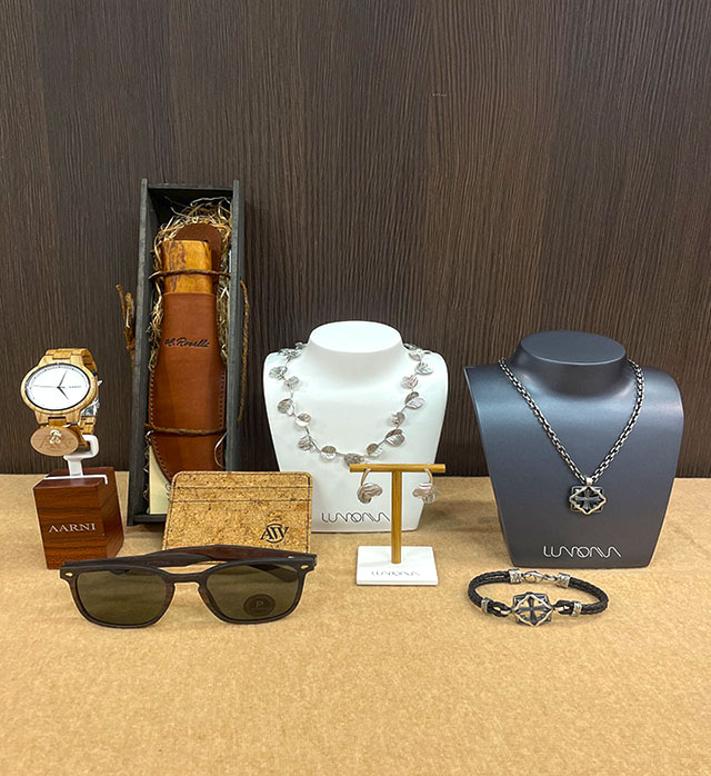 The gift products include jewellery, sunglasses and watches.